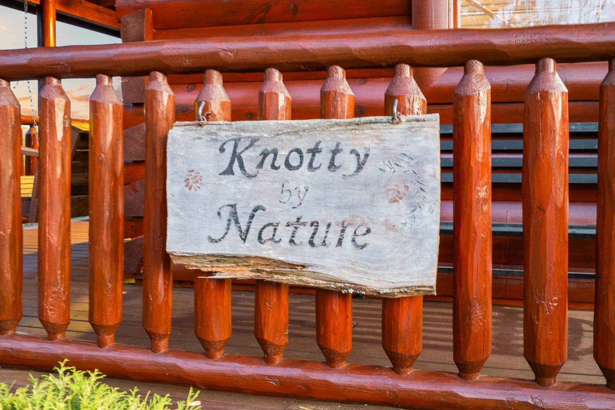 Knotty By Nature Sevierville Bagian luar foto